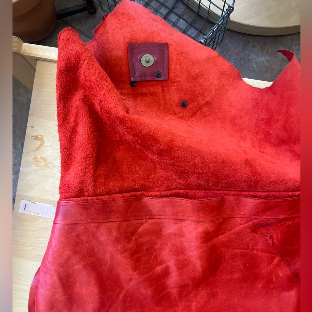 Red Leather handmade satchel Crossbody Bag - Picture 3 of 15